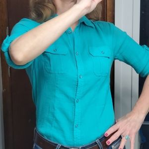 ST JOHNS BAY TURQUOISE SHIRT 🦋